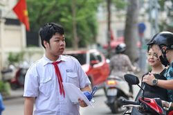 Thí sinh Hà Nội bước vào môn thi cuối Kỳ thi tuyển sinh lớp 10 công lập