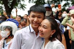 Tình yêu thương của phụ huynh - Nguồn động lực lớn lao với thí sinh