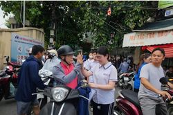 Hơn 61.700 thí sinh Hải Phòng bước vào môn thi đầu tiên của kỳ thi vào 10