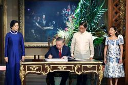 Lễ đón Tổng Bí thư, Chủ tịch nước Tô Lâm và Phu nhân thăm cấp Nhà nước tới Philippines