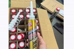 Ph&aacute;t hiện đối tượng vận chuyển dung dịch phụ gia xăng nhập lậu