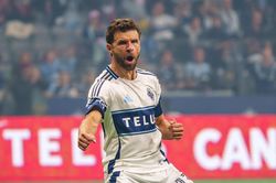 Thomas Muller ly hôn sau 16 năm chung sống