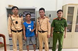 CSGT Tây Ninh phát hiện 3 tài xế đầu kéo dương tính với ma túy tại cửa khẩu Mộc Bài