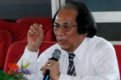 GS Hoàng Chương - 'Người biến rất nhiều điều không thể thành có thể'