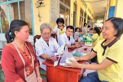 Khám bệnh, cấp thuốc miễn phí cho hơn 500 người dân xã Tân Hiệp