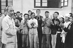 Thi đua là yêu nước, yêu nước thì phải thi đua theo tư tưởng Hồ Chí Minh