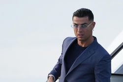 Ronaldo lịch l&atilde;m dự World Cup 2026
