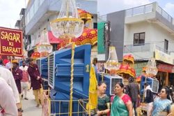 'Chi tiết đặc biệt' tại đ&aacute;m cưới giữa ng&agrave;y nắng n&oacute;ng g&acirc;y sốt mạng
