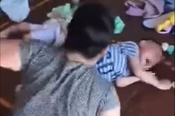 Công an vào cuộc vụ clip bé trai bị bà nội đánh dã man ở Đắk Lắk