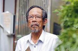 Nhà thơ Cao Xuân Thái - Người gom nhặt nắng cho miền đá xám