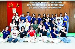 Thời cuộc, công nghệ và nỗi niềm sinh viên báo chí, truyền thông