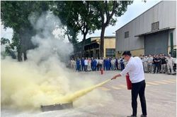 Hướng dẫn c&aacute;ch sắp xếp h&agrave;ng h&oacute;a, đảm bảo an to&agrave;n ph&ograve;ng ch&aacute;y cơ sở sản xuất