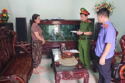 Khởi tố nhóm đối tượng sản xuất hàng giả là lương thực, thực phẩm