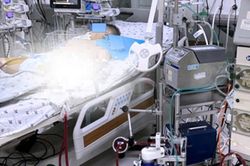 Ngỡ chỉ cảm cúm, bé trai 11 tuổi suýt mất mạng vì viêm cơ tim tối cấp