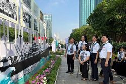 TPHCM đẩy mạnh các hoạt động văn học, nghệ thuật kỷ niệm 50 năm thành phố mang tên Bác