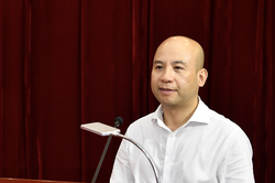 Đổi mới mạnh mẽ phương thức quản l&yacute;, điều h&agrave;nh, lấy người d&acirc;n v&agrave; doanh nghiệp l&agrave;m trung t&acirc;m