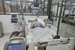 Cứu sống nam c&ocirc;ng nh&acirc;n h&ocirc;n m&ecirc; s&acirc;u sau tai nạn lao động nghi&ecirc;m trọng