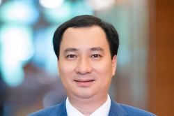 Hành động ngay để trẻ tránh bẫy 'nô lệ' điện thoại, mạng xã hội