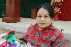Nhung 'rác' và hành trình chạm vào 'xanh'
