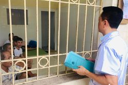 Chung tay giúp người nghiện từ bỏ ma túy