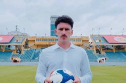 Công an Hà Nội FC ra mắt tân binh người Tây Ban Nha
