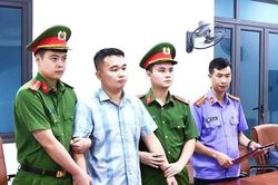 Thông tin bất ngờ về giáo viên bị giữ khẩn cấp trong vụ điểm Toán cao bất thường ở Tuyên Quang