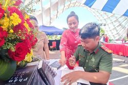 Thiện - ác trong Phản chiếu đảo ngược