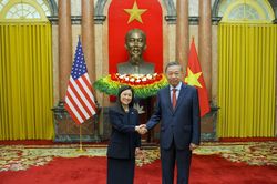 Đại sứ Jennifer Wicks trình Quốc thư, chính thức bắt đầu nhiệm kỳ tại Việt Nam
