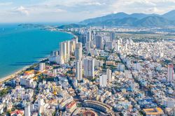 Đồng chí Nguyễn Việt Hùng - Phó Bí thư Tỉnh ủy, Chủ tịch UBND tỉnh: Tập trung thực hiện tốt 5 nhóm nhiệm vụ trọng tâm để tăng trưởng kinh tế hai con số