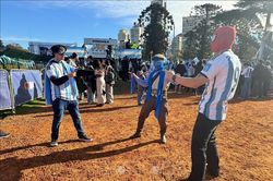 World Cup 2026: Argentina khuyến cáo fan mắc bệnh tim mạch thận trọng với 'điệu tango'