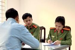 Chuyện chưa kể về những người gác 'dòng chảy' thông tin