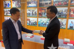 Ở 'nhà máy đặc biệt'