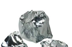 Gallium - kim loại kỳ lạ có thể tan chảy ngay trong lòng bàn tay