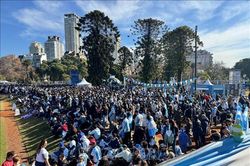 World Cup 2026: Cơn sốt cổ vũ đội tuyển Argentina trước bán kết