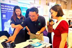 Cập nhật xu hướng điều trị đột quỵ bằng robot và trí tuệ nhân tạo