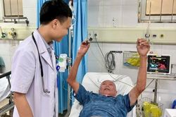 Cụ ông 68 tuổi thoát đột quỵ nhờ đến viện trong giờ vàng