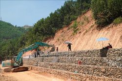 Quảng Ngãi chi 5 tỷ đồng chống sạt lở trên tuyến ĐH74