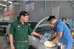 Người giữ lửa nghĩa tình