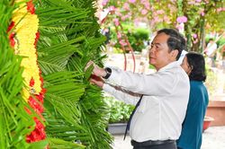 TP Hồ Chí Minh: Công viên Lê Thị Riêng thành điểm cầu tri ân tối 26/7