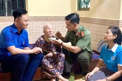 Tháng Bảy tri ân