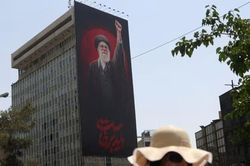 Iran nêu điều kiện ngừng loạt tấn công ở Trung Đông