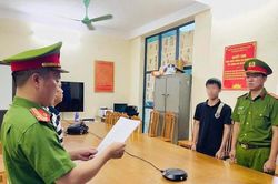 Khởi tố t&agrave;i xế chở kh&aacute;ch g&acirc;y tai nạn l&agrave;m du kh&aacute;ch Anh tử vong ở Tuy&ecirc;n Quang