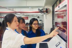 Thanh Hóa thí điểm mô hình 'Trạm công dân số': Đưa dịch vụ số đến gần người dân