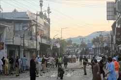 Đánh bom liều chết tại Pakistan, hàng chục người thương vong