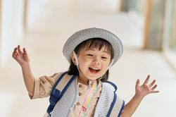 5 sai lầm của cha mẹ khiến trẻ dễ l&acirc;y bệnh khi quay lại trường học
