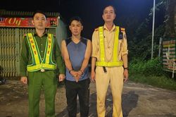 Sa lưới giữa đường