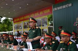 Trung tướng L&ecirc; Quang Đạo kiểm tra c&ocirc;ng t&aacute;c chuẩn bị Hội thao ph&ograve;ng thủ d&acirc;n sự to&agrave;n qu&acirc;n năm 2026