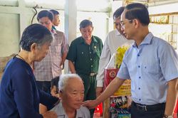 Chung tay xoa dịu nỗi đau da cam
