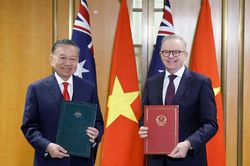 Tổng Bí thư, Chủ tịch nước Tô Lâm chứng kiến trao văn kiện hợp tác Việt Nam-Australia