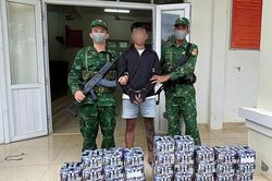 Bắt quả tang đối tượng vận chuyển gần 67kg pháo nổ qua biên giới